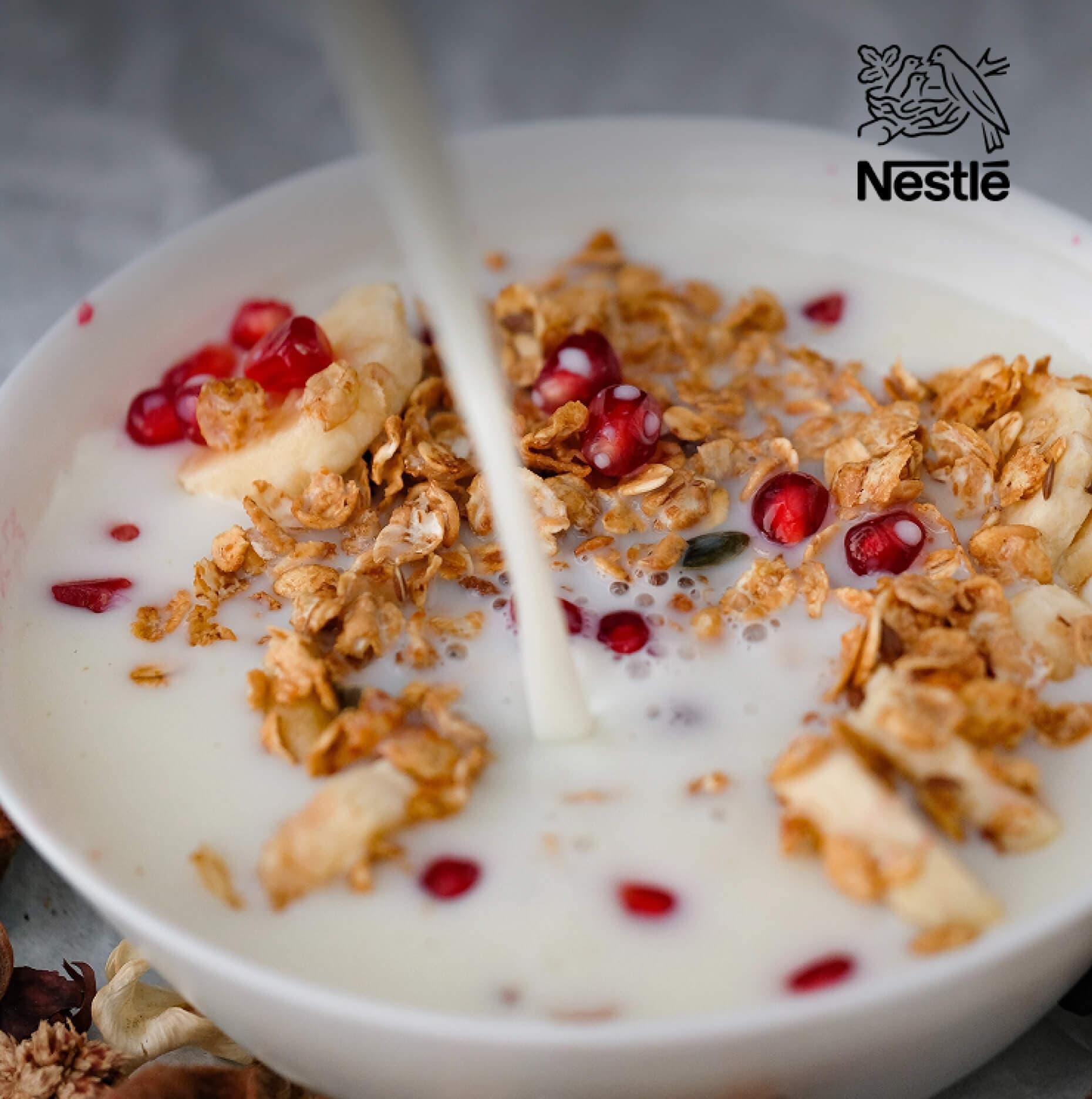 NESTLÉ